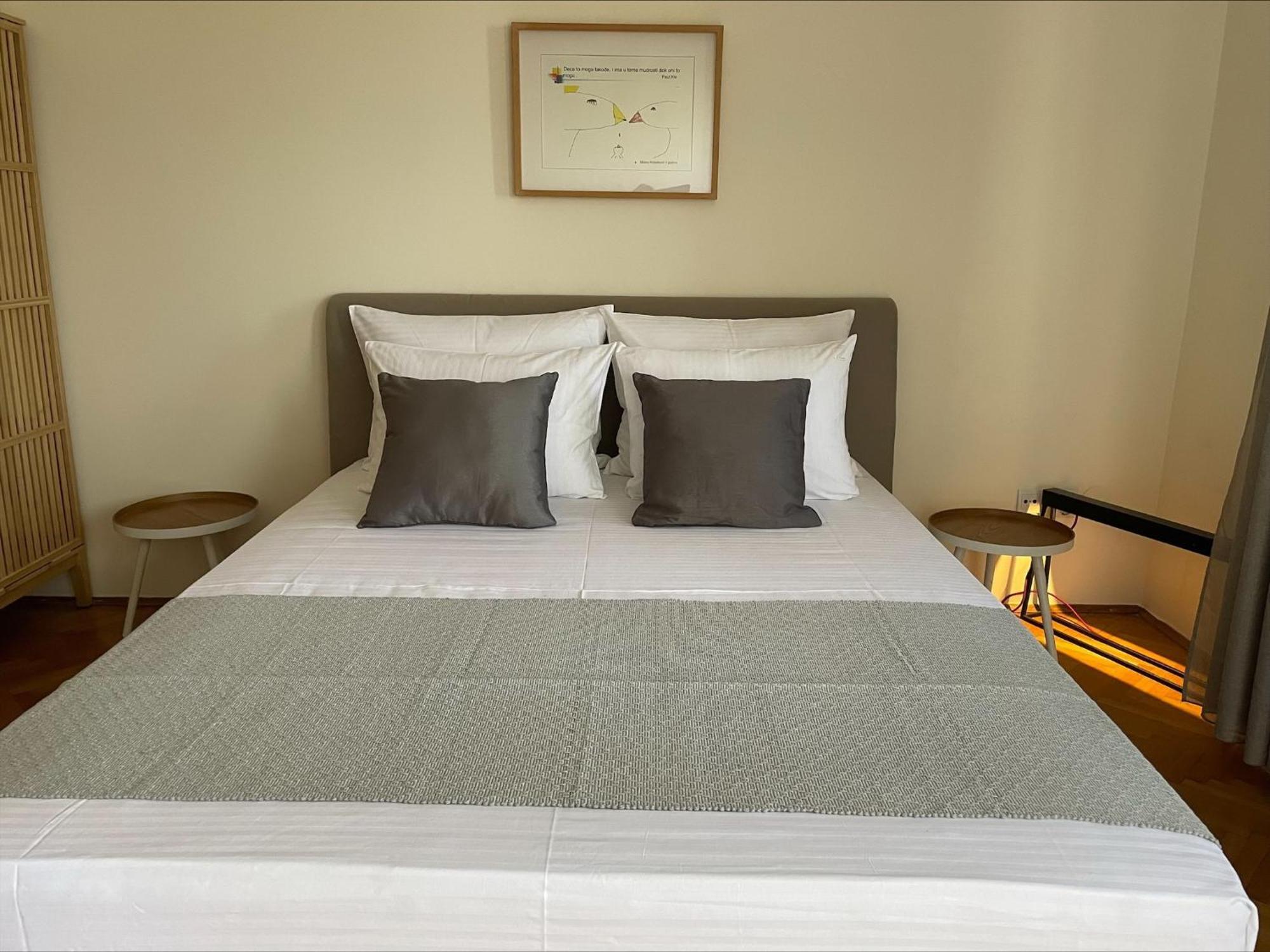 Two Bedroom Apartment Student Square Belgrado Buitenkant foto