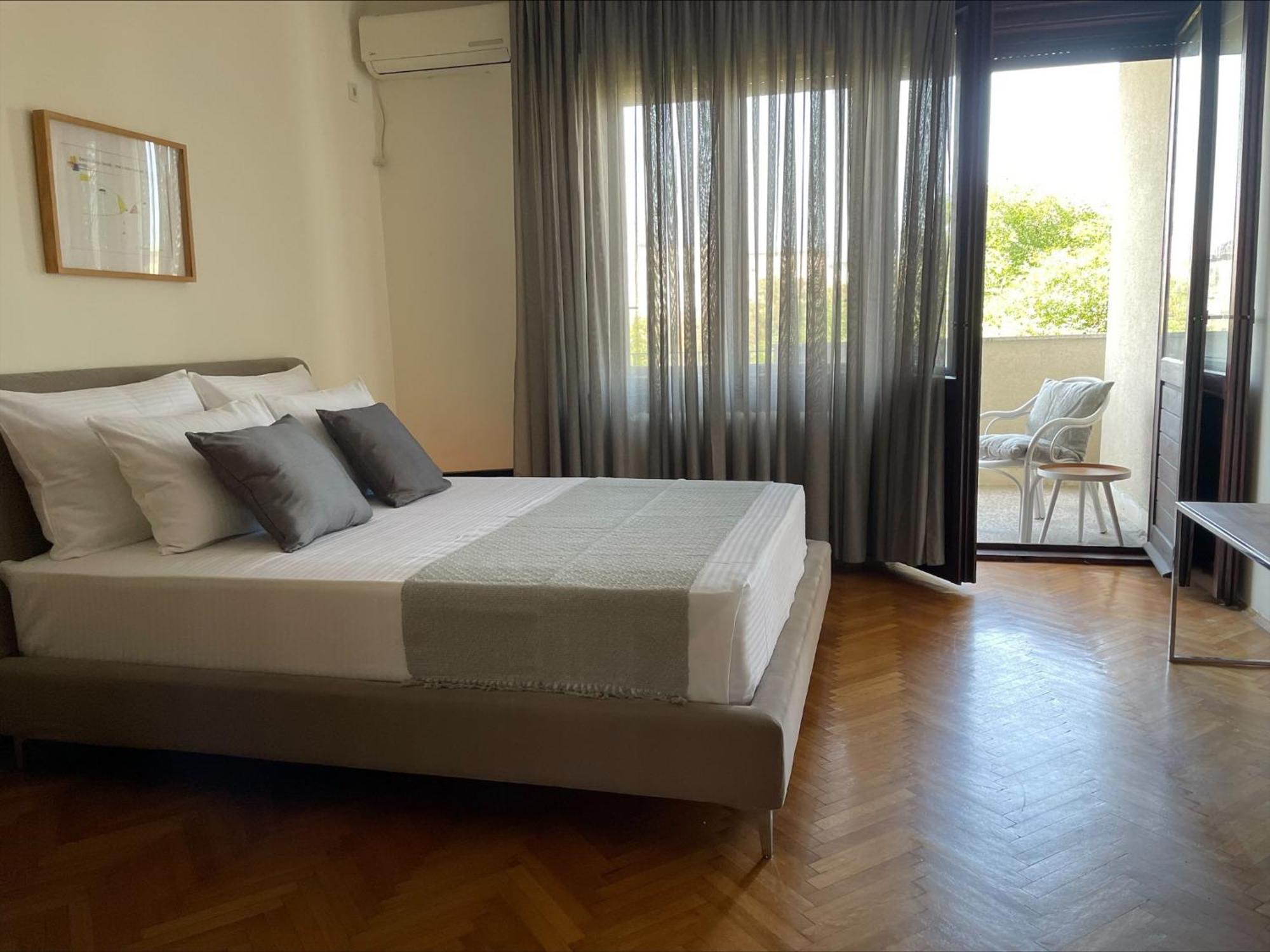 Two Bedroom Apartment Student Square Belgrado Buitenkant foto