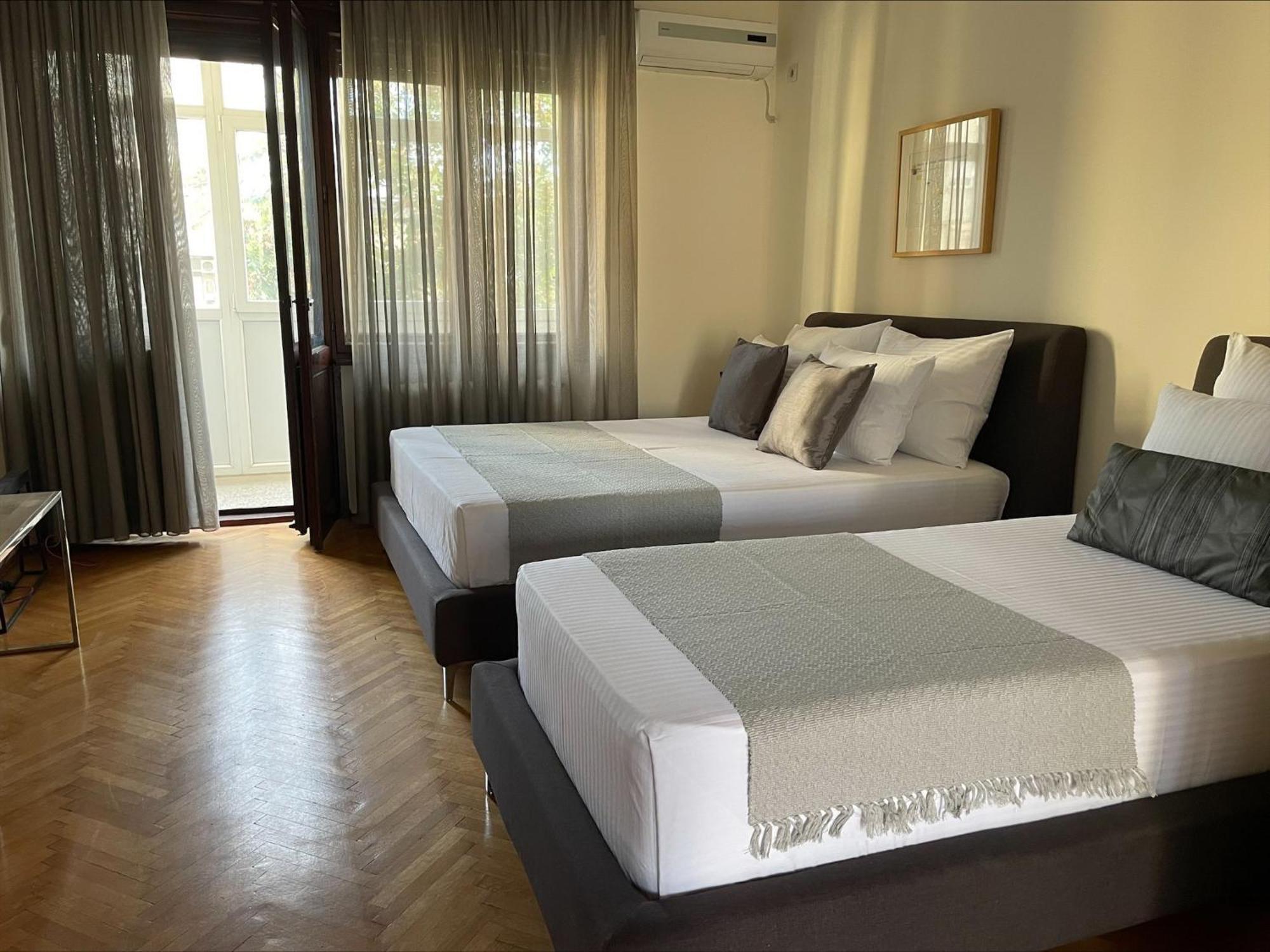 Two Bedroom Apartment Student Square Belgrado Buitenkant foto
